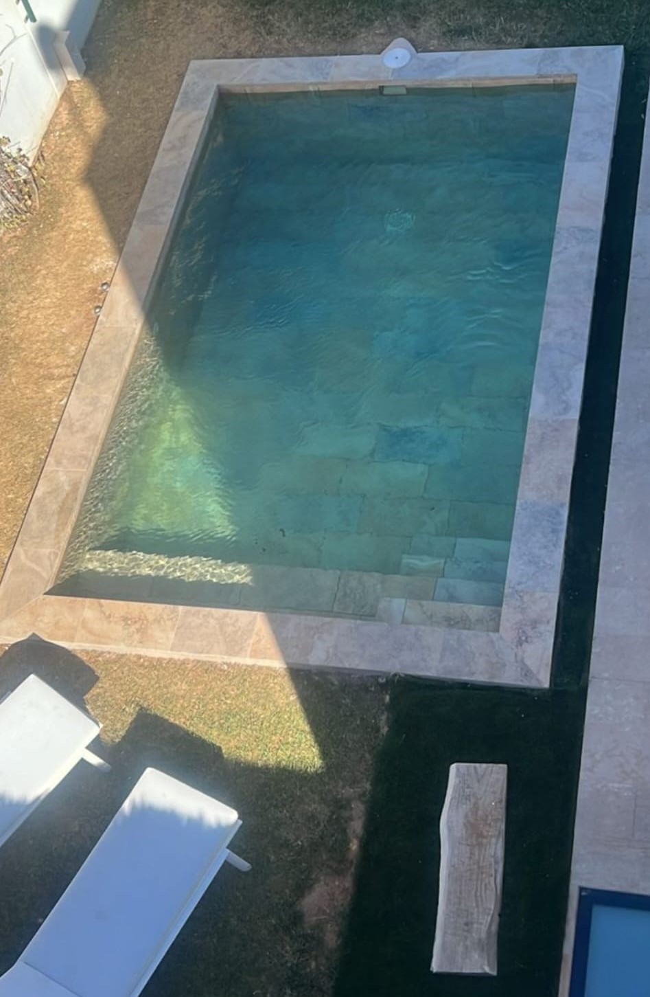 PISCINAS ACABADOS PORCELANICOS - Imagen 1